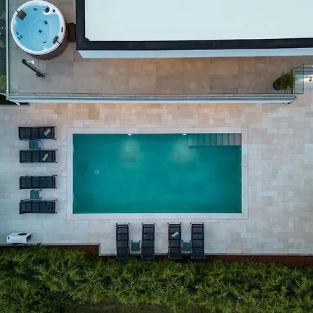 Zorina Heated Pool 45 M2, Jacuzzi & Sauna * Sveti Ivan (Istria)