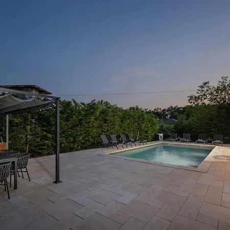 Zorina Heated Pool 45 M2, Jacuzzi & Sauna Sveti Ivan (Istria)